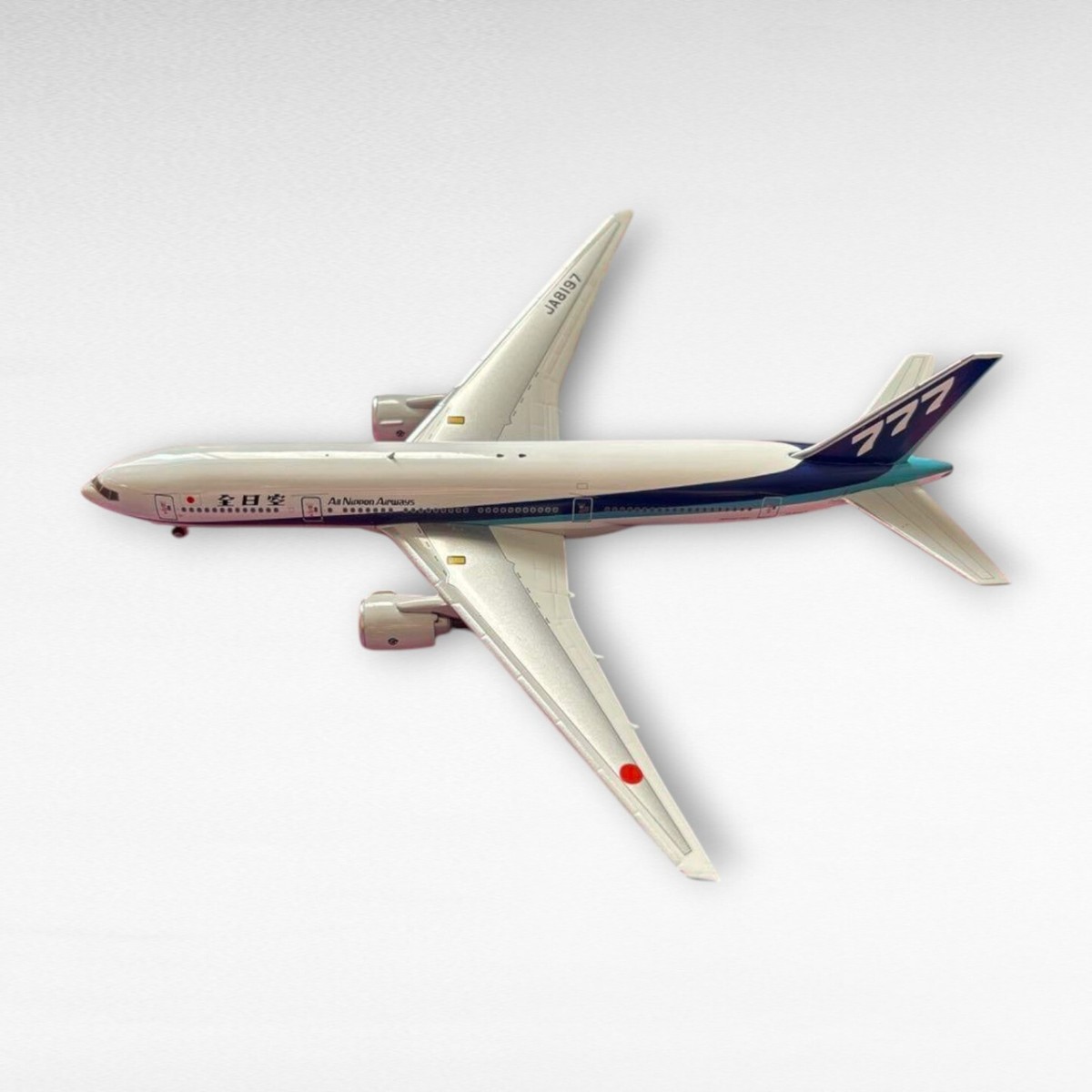 Phoenix ANA for Boeing 777-200 JA8197 Limited Edition 1:400