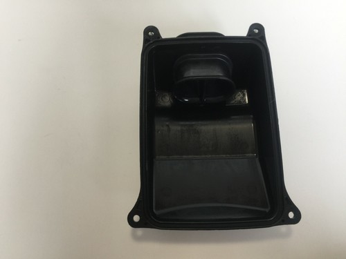 Suzuki GSF 650 SA ABS Bandit Airbox cleaner O18H0-17H0 - Picture 7 of 10