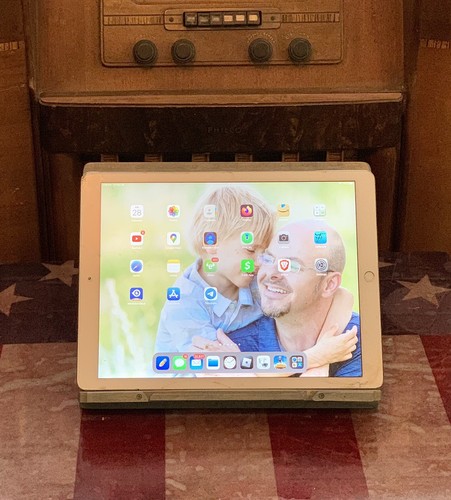 Portable, Light & Foldable Wood Blue-Gray Stained Music, Ipad or Book Stand - Picture 7 of 8