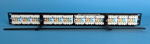 ORTRONICS 24-PORT NETWORK PATCH PANEL: 6-port modules, 19”l x 2”h|010-7262144 - Picture 2 of 6