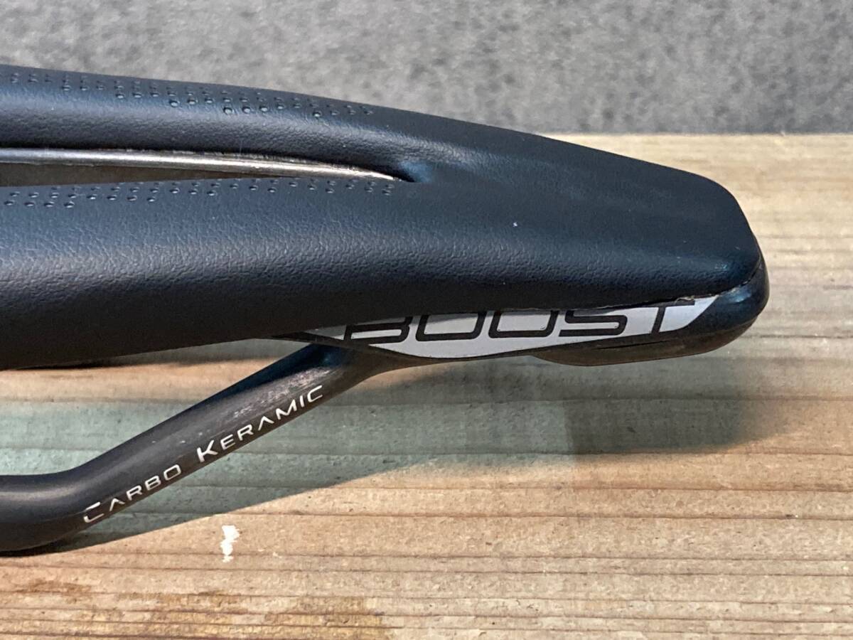 In617 Selle Italia Sp-01 Boost Kit Carbonio Superflow Saddle In617 Selle Italia Sp-01 Boost Kit Carbonio Superflow Saddle