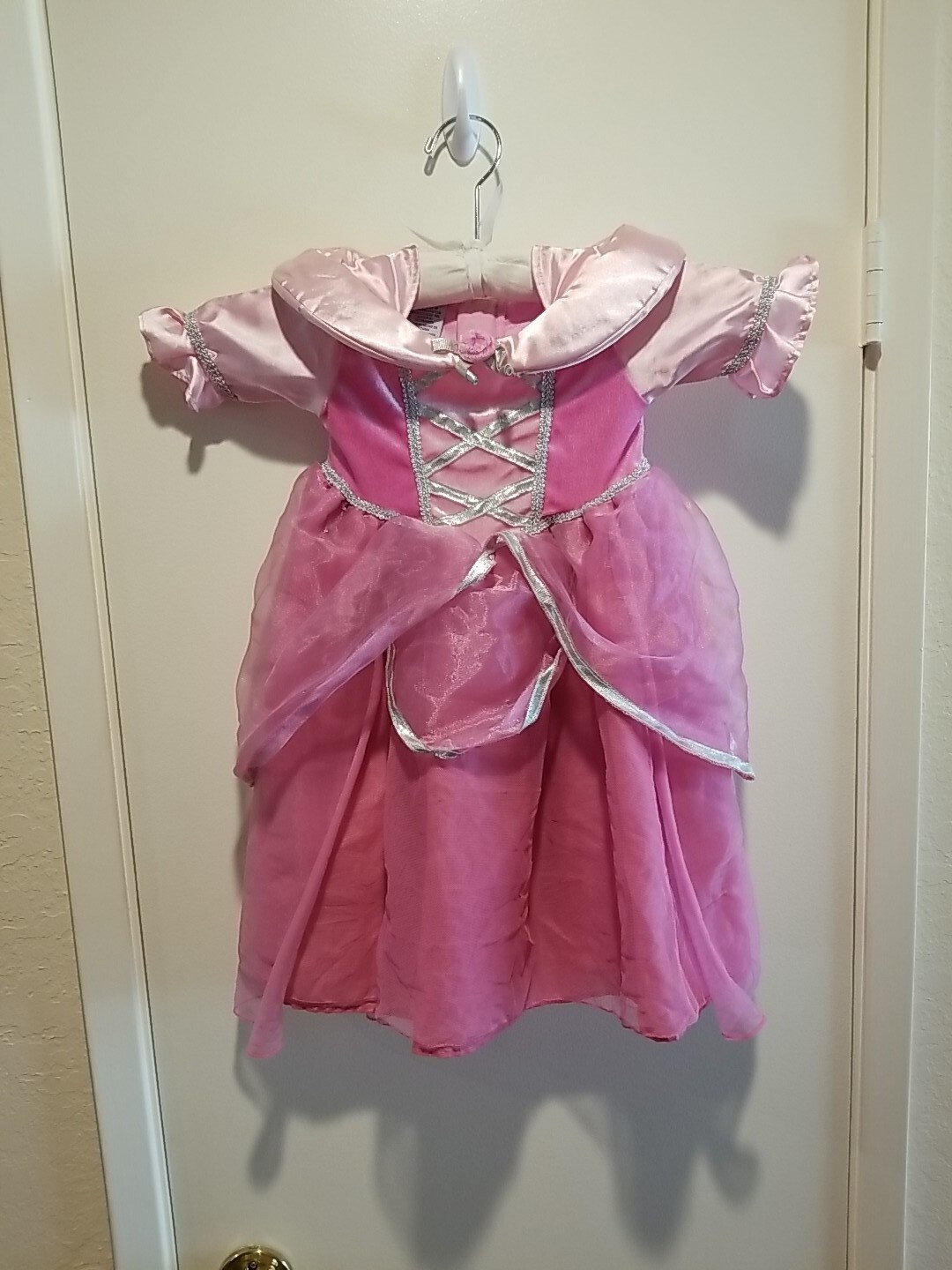 Picture 2 of 12