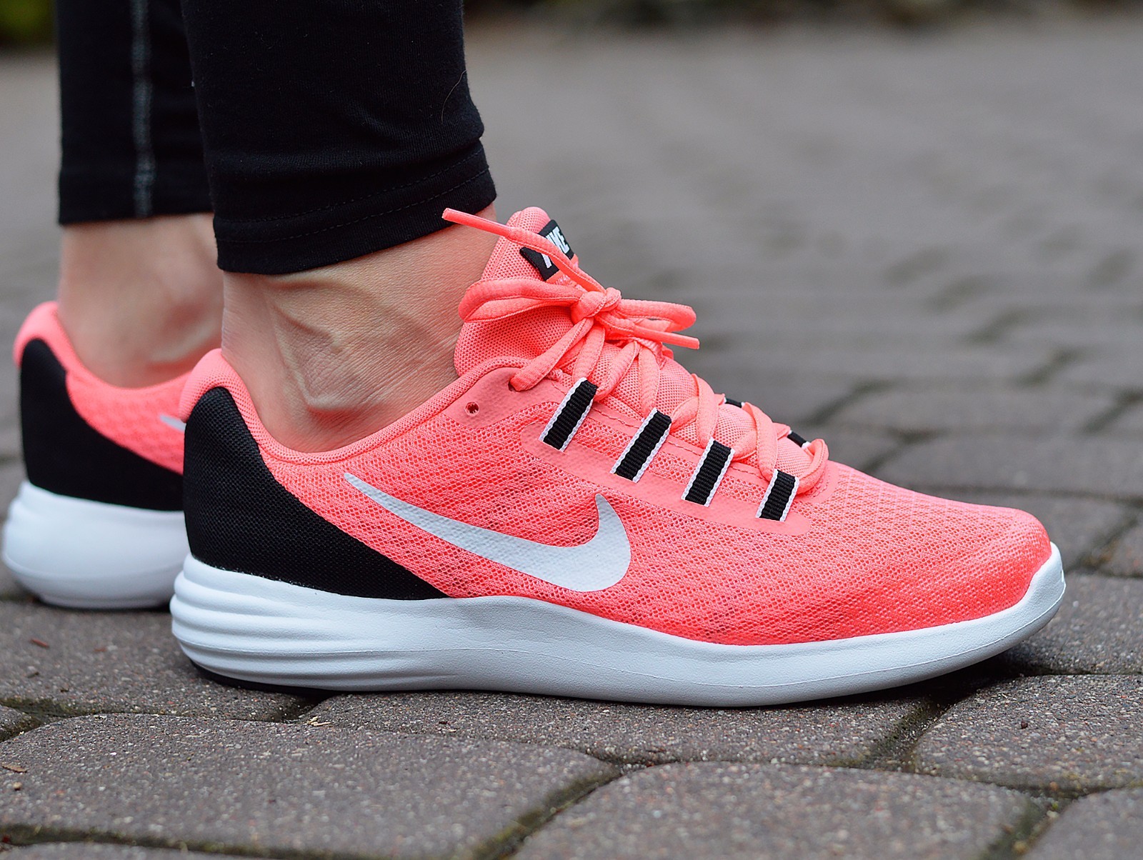 Nike LunarConverge GS Junior/Women's Sneakers Nike LunarConverge GS Junior/Women's Sneakers