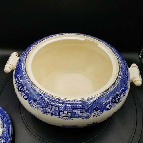 Rare 50's Blue Willow Soup Tureen w/ Gold Trim Victoria Porcelain Fenton England - Picture 15 of 24