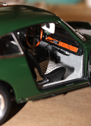 1/18 CMC 1964 Porsche 901 Sportcoupe (Green) Diecast Car Model Limited 4199/5000 - Picture 17 of 24