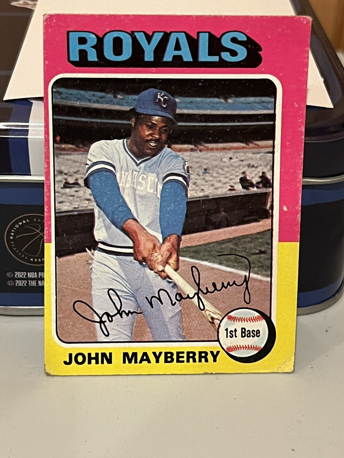 1975 Topps Mini John Mayberry #95 Kansas City Royals bottom Corner Crease 1Y