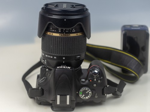 Nikon D5100 Digital SLR Camera - Black + Tamron 18-270mm Di II Lens + Charger - Picture 2 of 5