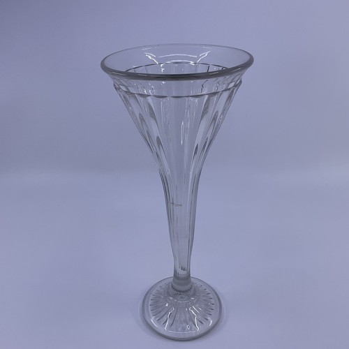 Vintage Period Glass Shelf Stand Hat Wig Clear Stand 8 3/4” Tall - Picture 4 of 5