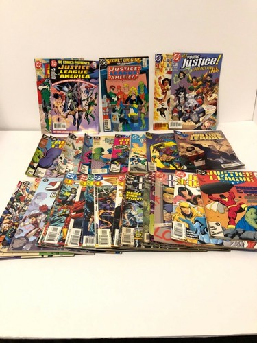 Justice League Comic Books - Lot of 299 - Vintage and Modern - Great Condition - Picture 8 of 9