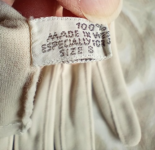 Vtg Sz S Beige Stretch Nylon Short Formal Dress Gloves Embroidered Made Germany - Picture 9 of 10