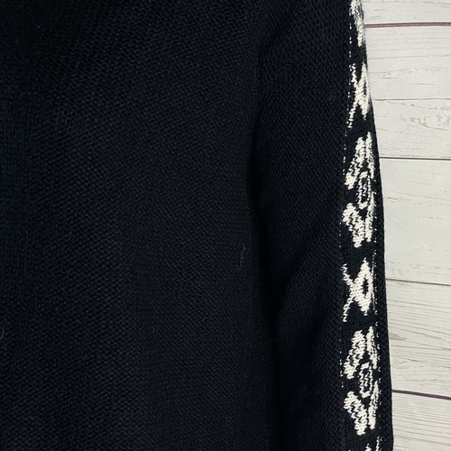 Yaira Sweater Large XL Black White Patterned Fringe Trim Soft Acrylic Knit BOHO - Imagen 6 de 12
