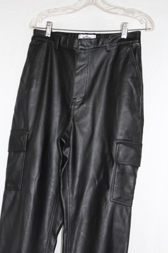 Hollister Ultra High Rise Faux Leather Jogger Pants Size Large Black Cargo Club - Picture 2 of 10