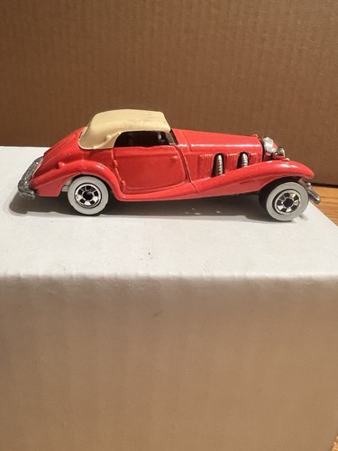 Vintage 1982 Hot Wheels Red Mercedes 540K White Walled Tire Malaysia Diecast Car - Picture 4 of 7