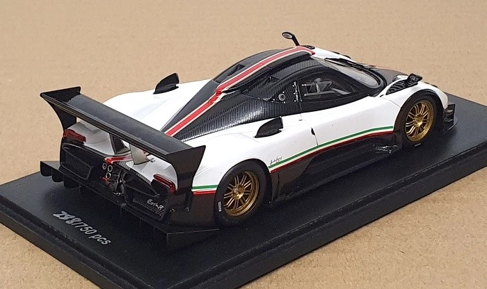 Spark Model 1/43 Scale PD04311009 - Pagani Zonda R - White/Black/Red - Image 2 of 4