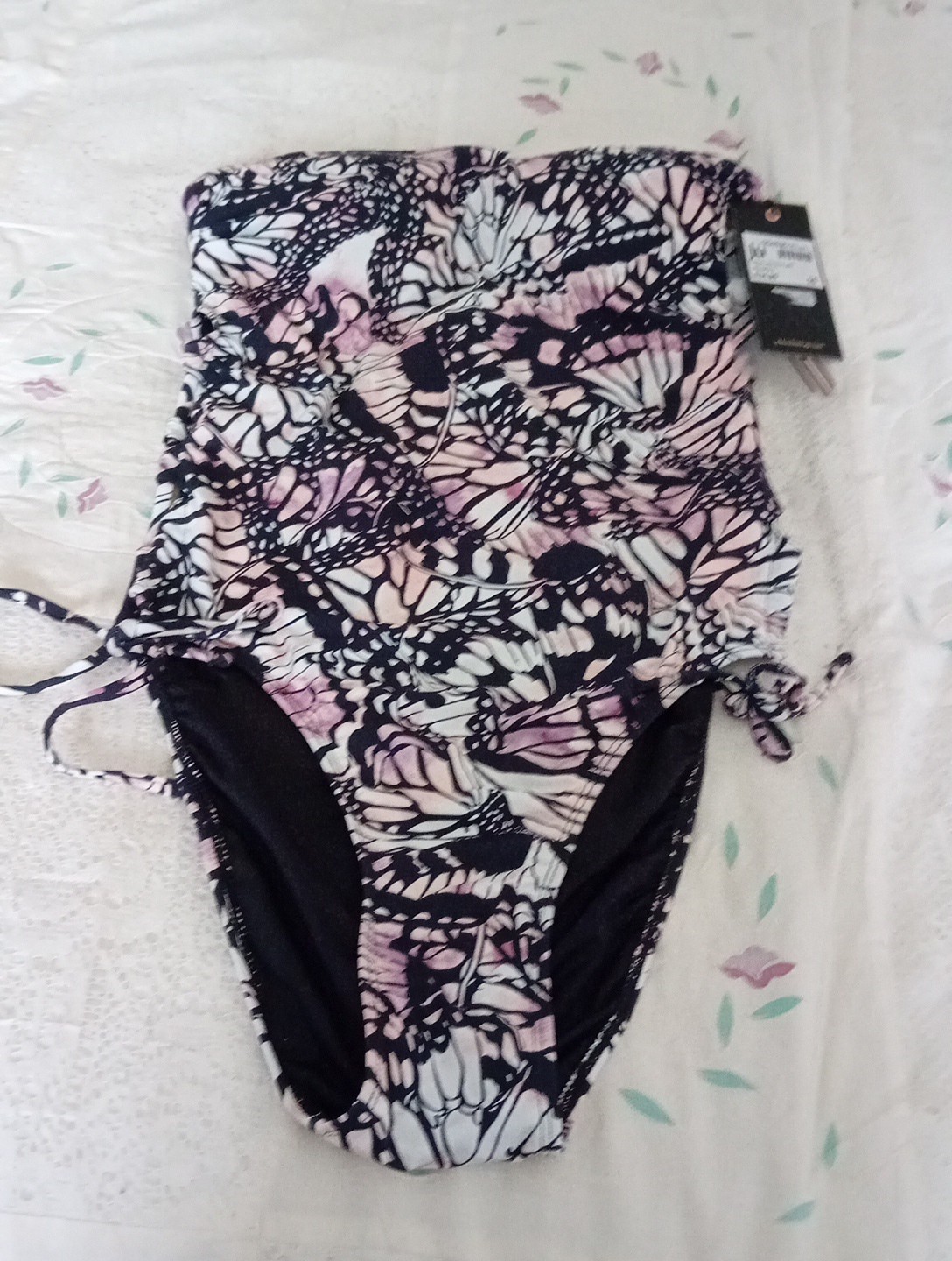 Picture 1 of 2
