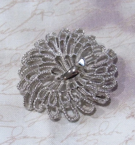 Vintage CROWN TRIFARI Jewelry STUNNING SILVER Filigree Marigold Flower Brooch