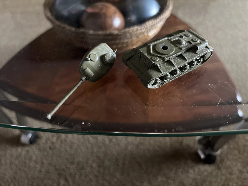 ВИНТАЖНЫЙ COMET AUTHENTICAST WW II РУССКИЙ JS1 ТЯЖЕЛЫЙ ТАНК #5202 1:108 - Изображение 3 из 4