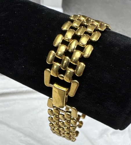 Vintage Napier Signed Gold Tone Panther Link Bracelet