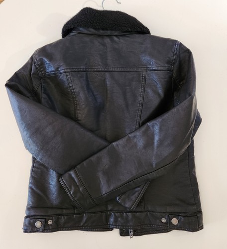 Women's Levi’s Black Faux Leather Sherpa Lined Motorcycle Jacket Size S/M - Picture 19 of 24