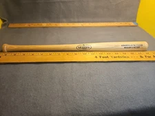 Louisville Slugger Museum & Factory Souvenir Mini Miniature Baseball Bat (A)