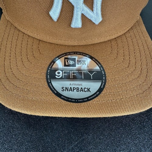 New York Yankees Tan 59FIFTY New Era Snapback World Series 1998 Hat - Picture 2 of 9