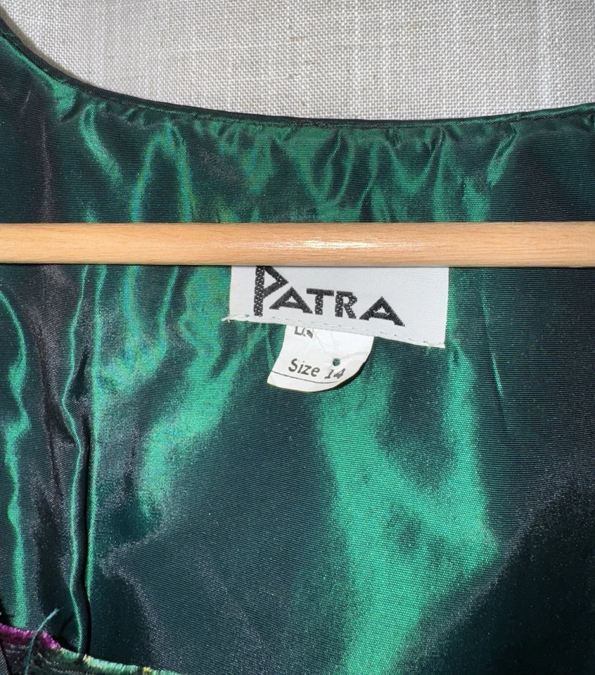 Vintage Patra Women’s Blazer Green Floral Velvet Jacket Skirt Suit USA Sz 14 10 - Image 4 of 4