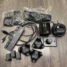 3x HTC Vive Tracker 3.0 + 1x Valve Index 2.0 Base Station w/New straps