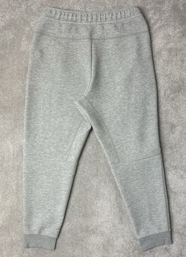 Tuta Nike Tech 2024 nera e grigia per bambini taglia XL età 13-15 anni ottime condizioni prezzo consigliato £ 160 - Foto 20 di 23