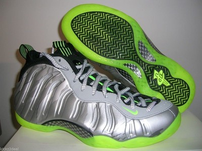 NEW NIKE AIR FOAMPOSITE ONE PRM PREMIUM SZ 10 SILVER/VOLT