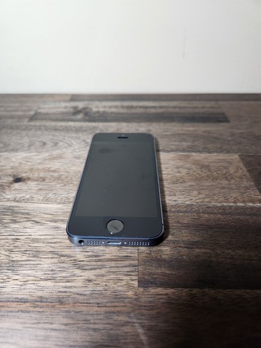 IPhone 5S Grey 16Go - Unlocked - GOOD - Photo 6 sur 9