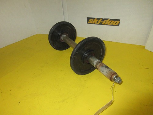 2011 Ski-doo Skandic SWT 24" V-800 rear axle + thin wheel 165mm #M5341979 - Picture 2 of 4