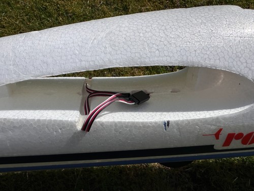 Robbe Arcus Sport, Ersatzrumpf incl. Rad, Kabel, SL Servo - Bild 19 von 24