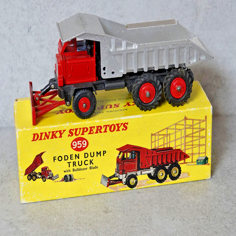 ミニカー DINKY No.959 FODEN DUMP TRUCK Dinky 959 - Foden Dump Truck and Bulldozer Toys - Diecast