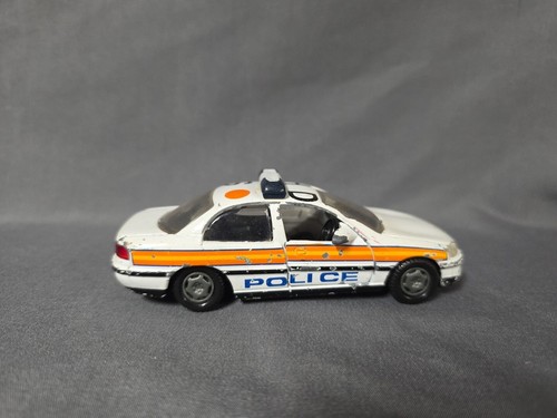 Gebrauchtes Markenloses Vauxhall Omega Polizeiauto - Maßstab 1:43 #150 - Bild 3 von 9
