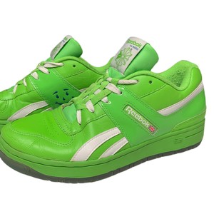 reebok apple
