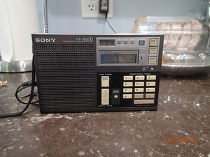 ビンテージ　短波ラジオ SONY ICF-7601 美品！ ビンテージ 短波ラジオ SONY ICF-7601 美品！