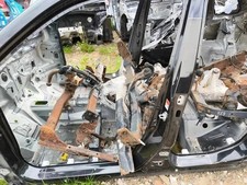 SUZUKI VITARA LY Linke metallische Seitenschwellerabdeckung 1.00 26480204