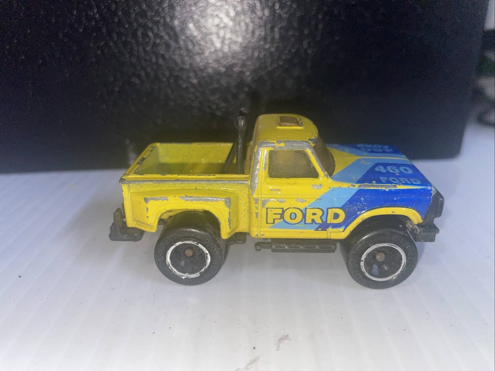 Picture 3 of 5