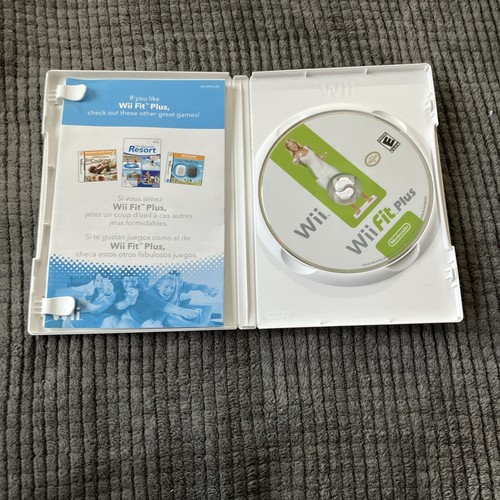 Wii Fit Plus (Nintendo Wii, 2009) komplett in OVP - gebraucht - 3 - Bild 2 von 4