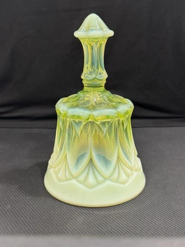 Vintage Fenton Vaseline Opalescent Topaz Bell 6.5”
