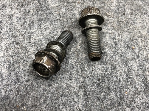 05-06 PONTIAC GTO FRONT CALIPER BOLTS OEM - Foto 7 di 11