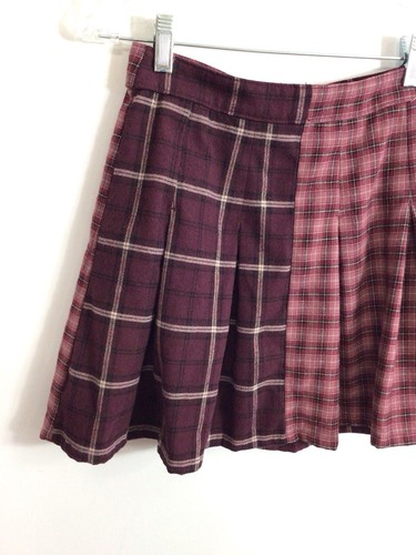 Hollister Plaid Skirt Schoolgirl Womens Small - Picture 5 of 7
