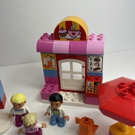 Lego Duplo Toddler Building Set #10587 Cafe Restaurant Complete Food Bread