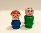 Vintage Fisher Price Little People Family Brown Hair Mom Green Dad