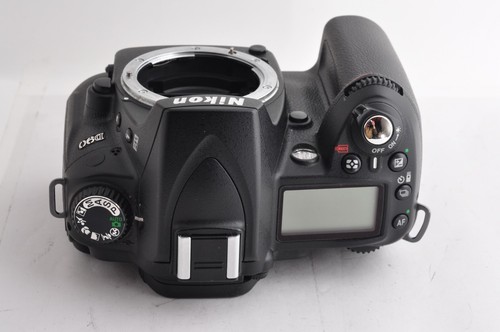 TOP MINT Boxed 2022 shots Nikon D90 12.3MP SLR body Camera 18-105mm lens Japan - Picture 4 of 9