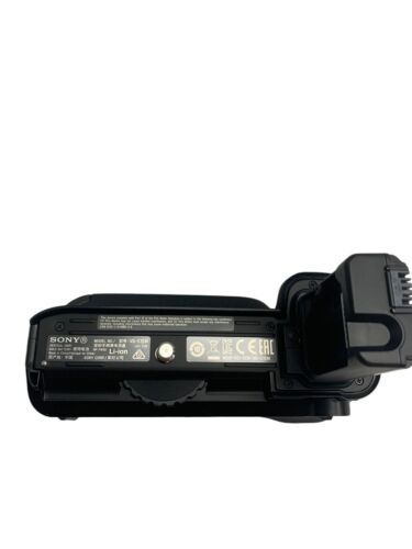Genuine Digital Camera Battery Vertical Grip For SONY Alpha α7/α7R/α7S VG-C1EM - Picture 6 of 7