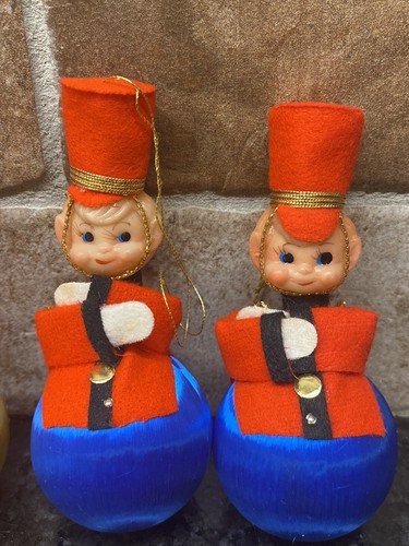 Vtg Christmas Tree Ornament Satin Balls Toy Soldiers on Top Retro Decorative - Picture 11 of 12