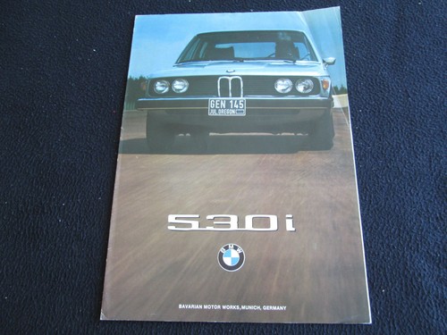 BMW Serie 5 530i 1975 folleto de ventas desplegable 530 EE. UU. introducción E12 y catálogo de colores - Imagen 2 de 6