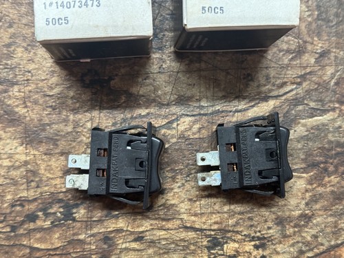 NOS 82-84 Pontiac Firebird Trans Am Chevy Camaro Console Power Window Switch Set - Picture 5 of 7