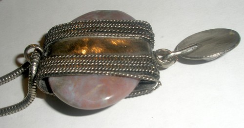 Avenue Necklace with Chunky Pendant - Picture 6 of 10